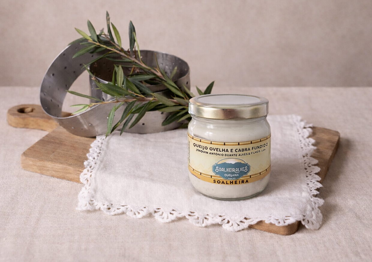 OVELHA E CABRA FUNDIDO